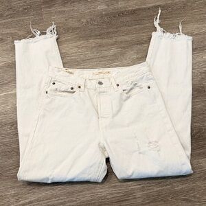 Levis Wedgie White Distressed high rise jeans ankle length 28 waist